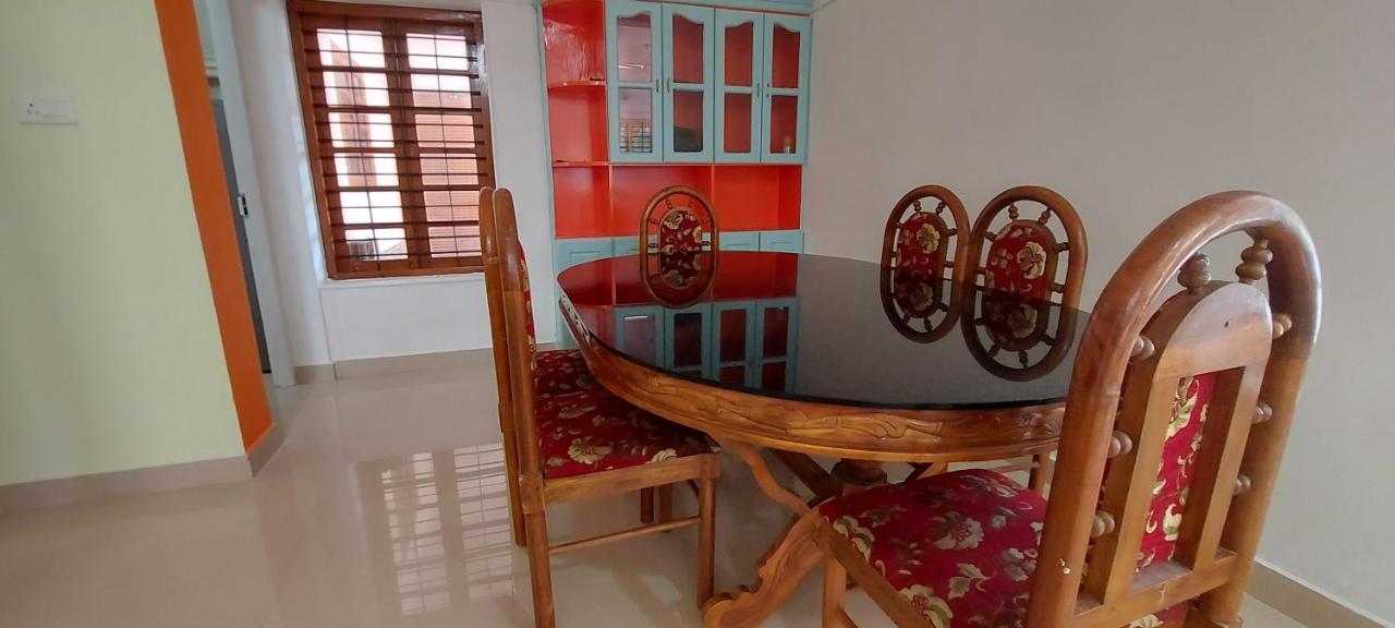 Orange Valley Homestay Trivandrum Thiruvananthapuram Extérieur photo
